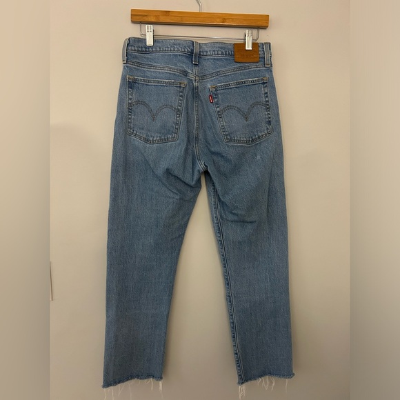 Levi’s Wedgie Straight Button Fly Jeans - Picture 2 of 5